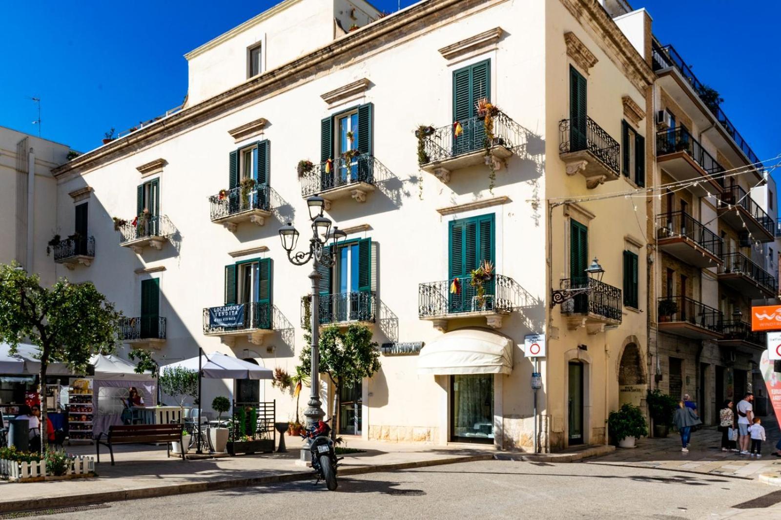 莫拉-迪巴里Palazzo Vaaz公寓 外观 照片